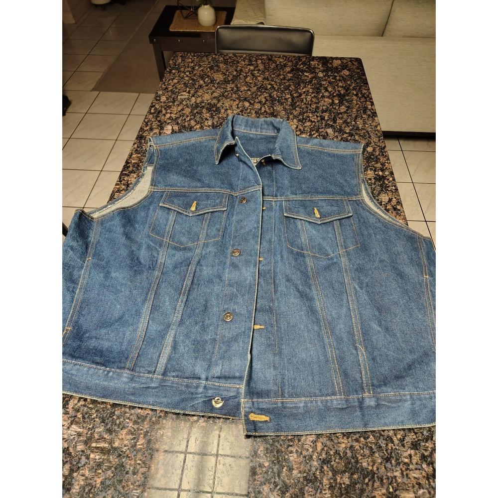Goodus Jeans Co Mens 3XL Blue Denim Vest Sleeveless Trucker Jacket Button Up